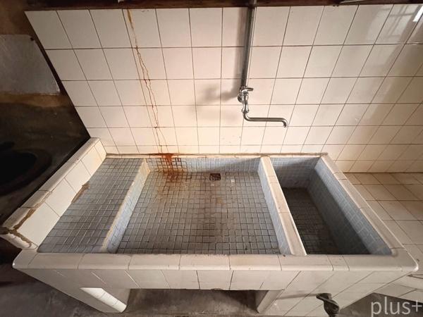 京都市右京区西京極畑田町の中古一戸建て