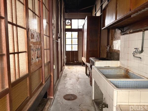 京都市右京区西京極畑田町の中古一戸建て
