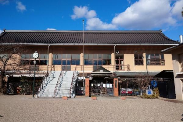 中京区壬生辻町　店舗付中古テラス(壬生寺保育園)
