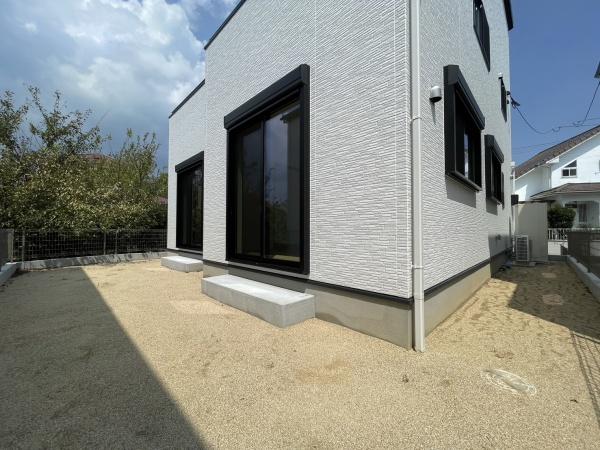 基山町宮浦　A号棟　全3棟