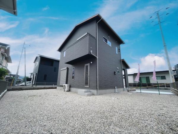 鳥栖市田代外町　2号棟　全4棟