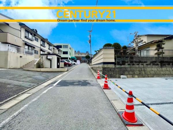 春日市惣利3丁目2期　2号棟　全2棟