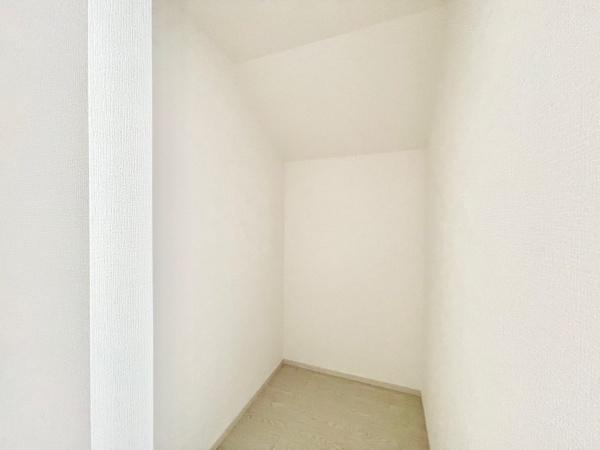 城南区東油山3丁目2期　1号棟　全2棟
