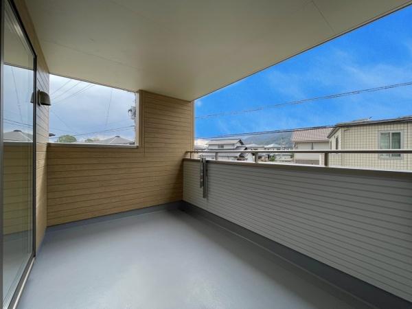 南区鶴田4丁目2期　2号棟　全2棟