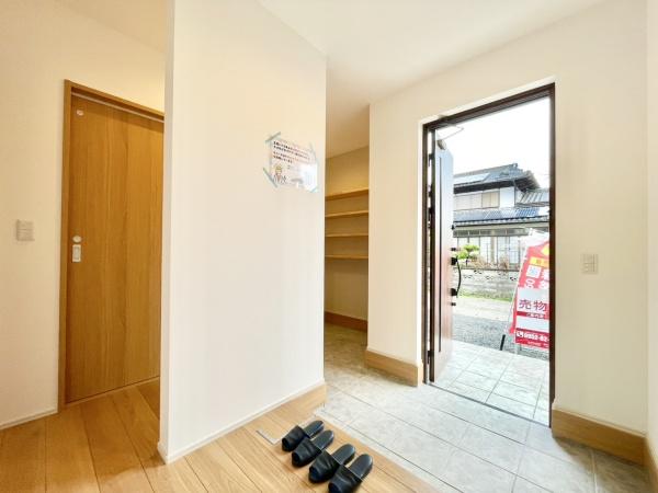 佐賀市北川副町光法　1号棟　全1棟