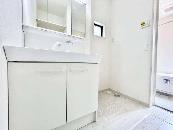 南区花畑3丁目4期 1号棟 全1棟(洗面台・洗面所)