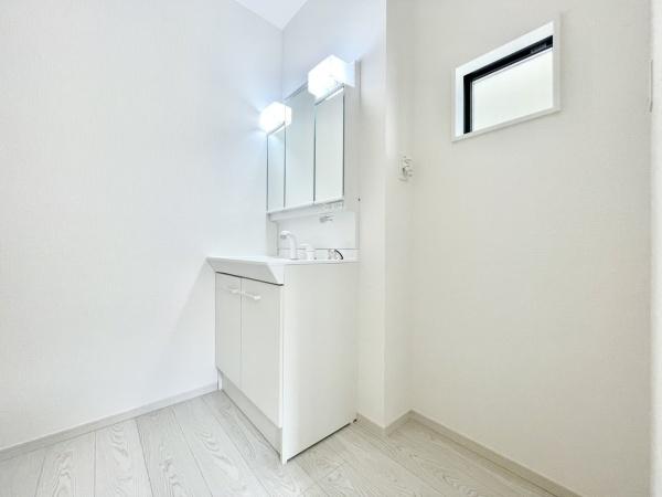 南区花畑3丁目4期 1号棟 全1棟(洗面台・洗面所)