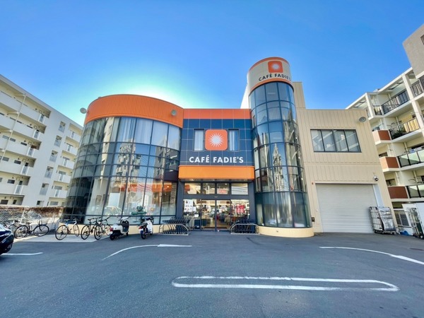 南区長丘3丁目 C号棟 全4棟(カフェファディ長尾店)