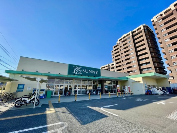 南区寺塚1丁目 B号棟 全2棟(サニー長丘店)