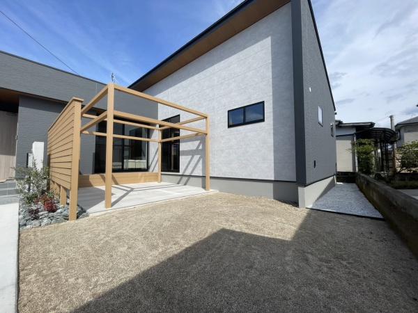 佐賀市巨勢町高尾　全1棟