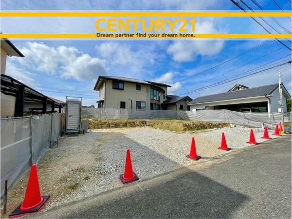 鳥栖市弥生が丘5丁目　全1棟