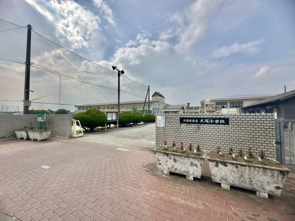 久留米市三潴町壱町原 全1棟(久留米市立犬塚小学校)