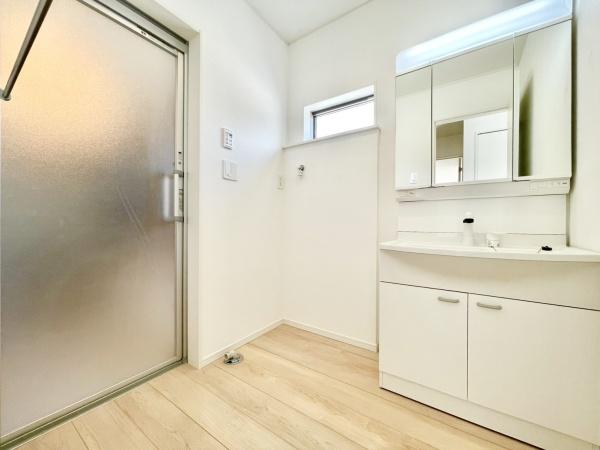 宇美町宇美東1丁目第2　2号棟　全5棟