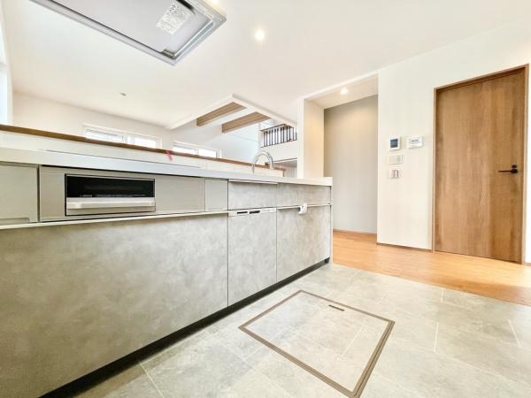 久留米市津福今町　10号棟　全1棟