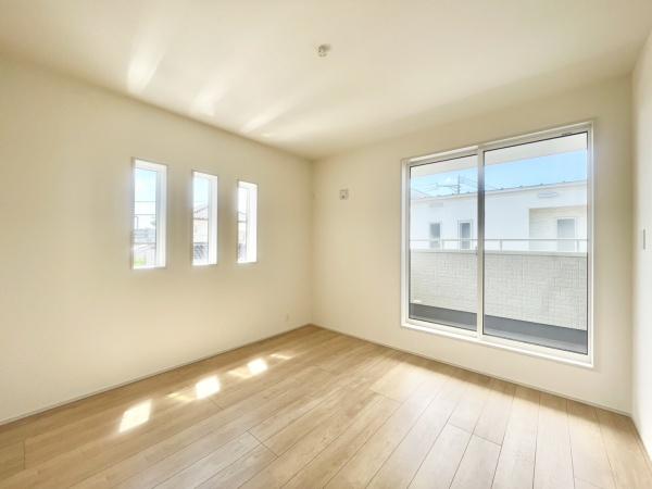 南区屋形原4丁目　2号棟　全2棟