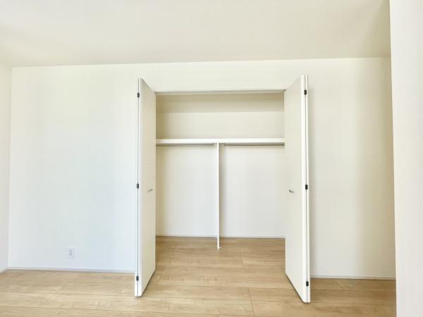 南区屋形原4丁目　2号棟　全2棟