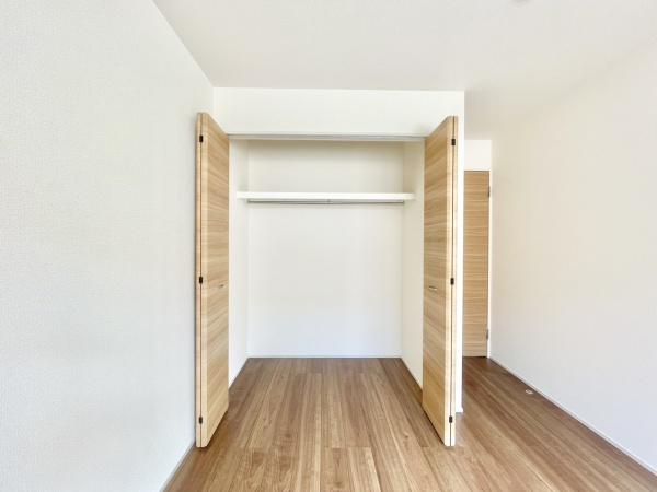 南区屋形原4丁目　1号棟　全2棟