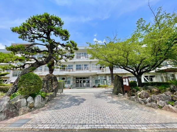 久留米市通外町の土地(久留米市立櫛原中学校)