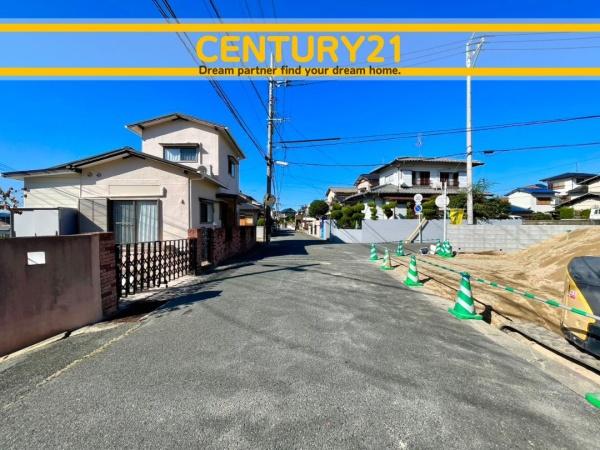 早良区野芥6丁目5期 全1棟(前面道路含む現地写真)