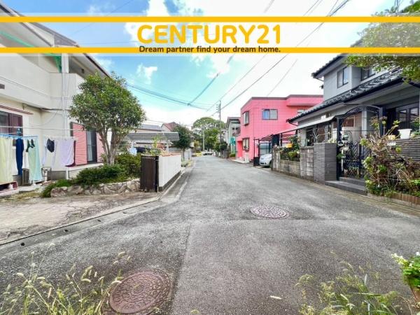 久留米市西町の中古一戸建て(前面道路含む現地写真)