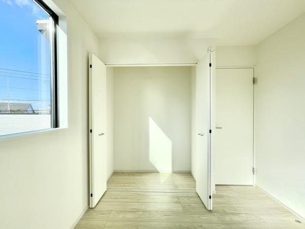 南区鶴田3丁目4期 全1棟(収納)