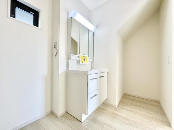 南区鶴田3丁目4期 全1棟(洗面台・洗面所)