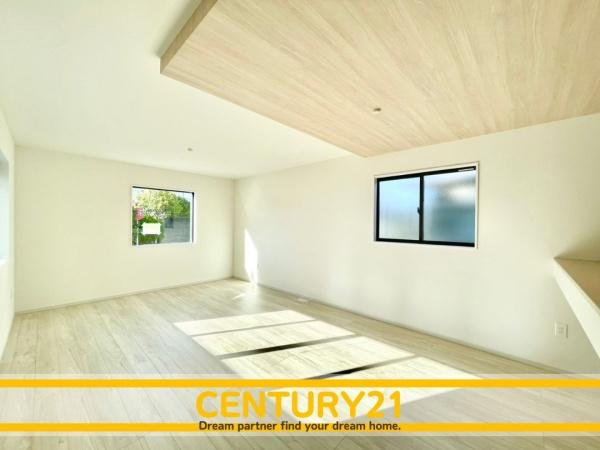 南区鶴田3丁目4期 全1棟(リビング)