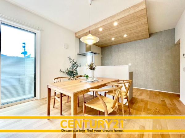 佐賀市八戸溝1丁目　全1棟