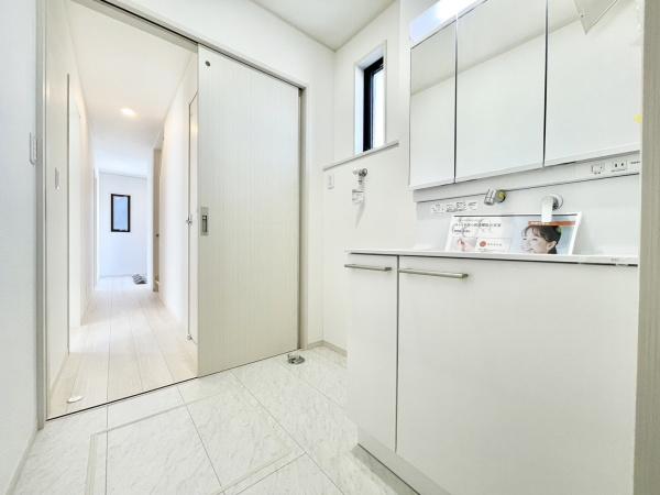 佐賀市下田町　全1棟