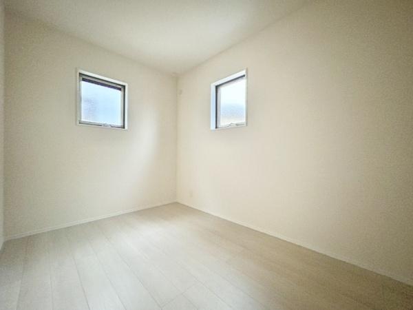 南区屋形原3丁目　2号棟　全2棟