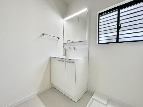 南区柳河内2丁目　B号棟　全3棟