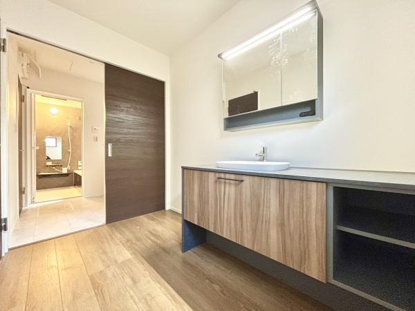 南区弥永5丁目第二　全1棟