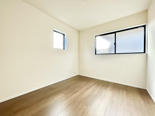 南区弥永5丁目第二　全1棟