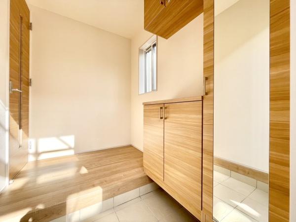 城南区荒江1丁目　2号棟　全2棟