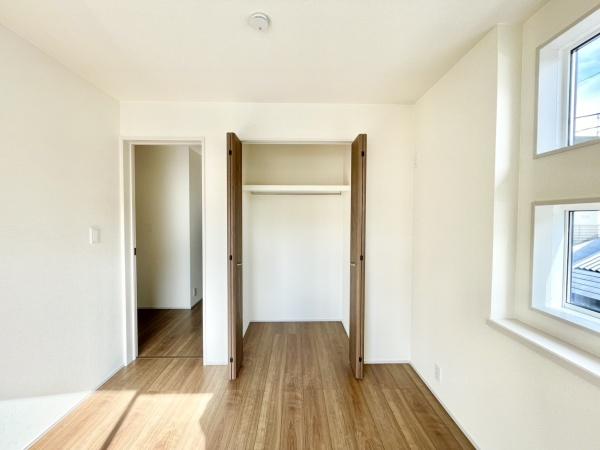 城南区荒江1丁目　1号棟　全2棟