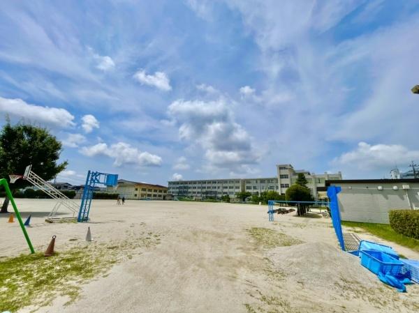 福岡市南区西長住３丁目の土地(福岡市立長住小学校)