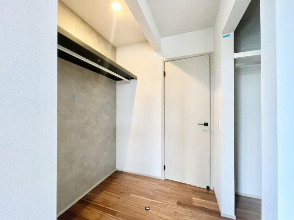 佐賀市新栄東2丁目　全1棟