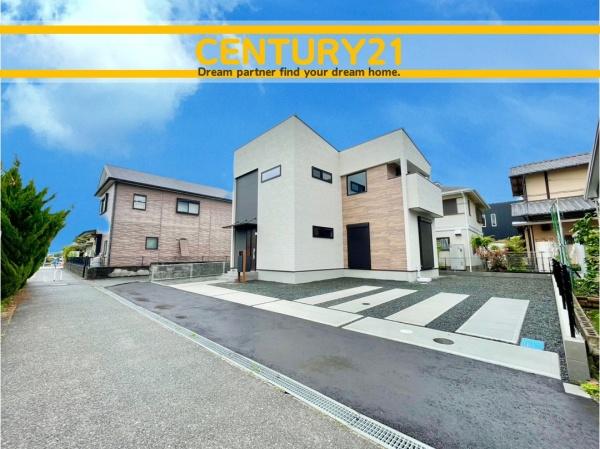 佐賀市新栄東2丁目　全1棟