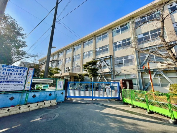 南区西長住2丁目2期　2号棟　全5棟(福岡市立西長住小学校)