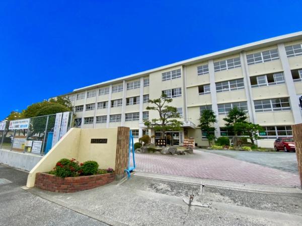城南区東油山1丁目1期　1号棟　全2棟(福岡市立長尾中学校)