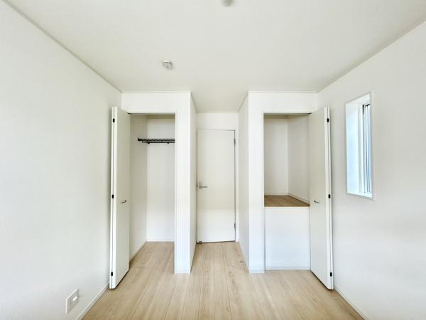 久留米市東合川新町第2　2号棟　全3棟