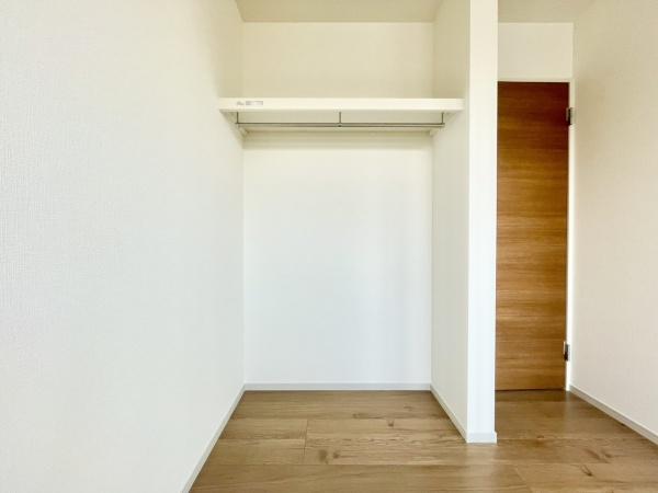南区曰佐1丁目2期　全1棟