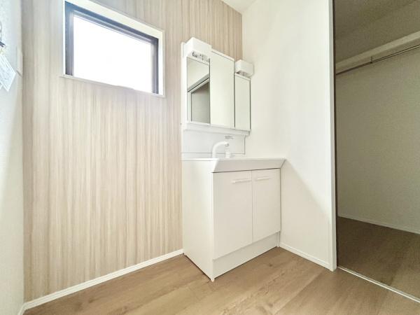 佐賀市多布施2丁目1期　全1棟