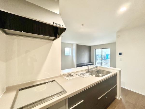 基山町小倉　2号棟　全4棟