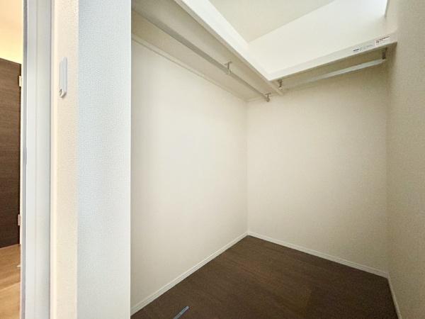 基山町小倉　2号棟　全4棟