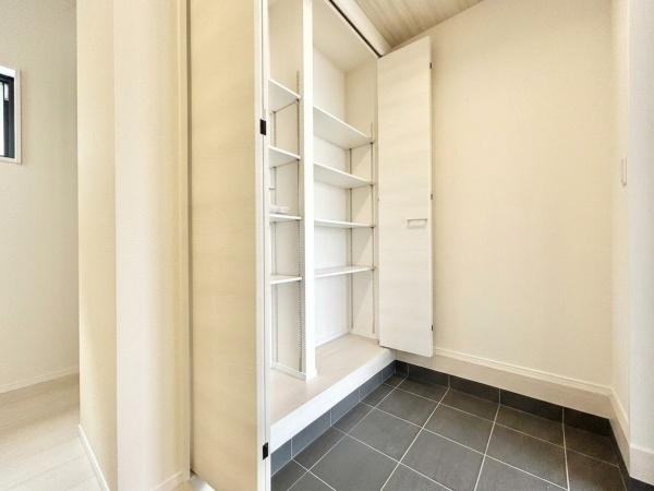 基山町小倉　1号棟　全4棟