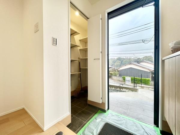 筑紫野市筑紫　全1棟