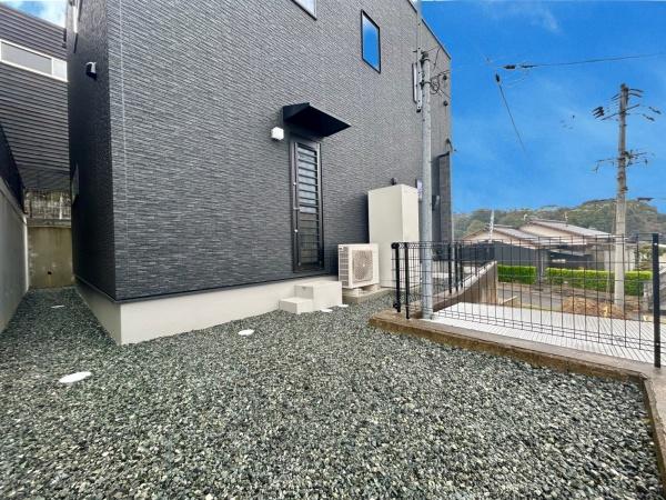 筑紫野市筑紫　全1棟