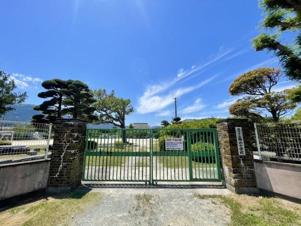 早良区脇山2丁目　全1棟(福岡市立脇山小学校)