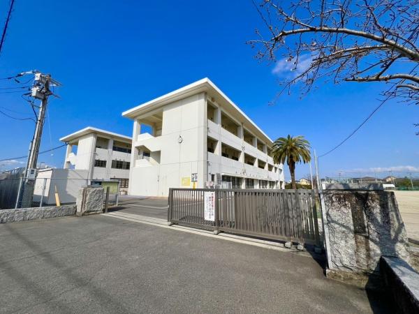 佐賀市諸富町為重　3号棟　全1棟(佐賀市立諸富中学校)